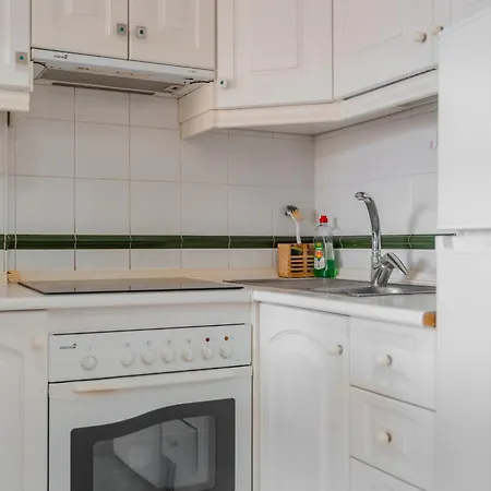 아파트 Zomero, Seaview & Wifi & Pool