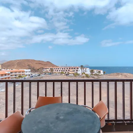 Zomero, Seaview & Wifi & Pool 아파트 *