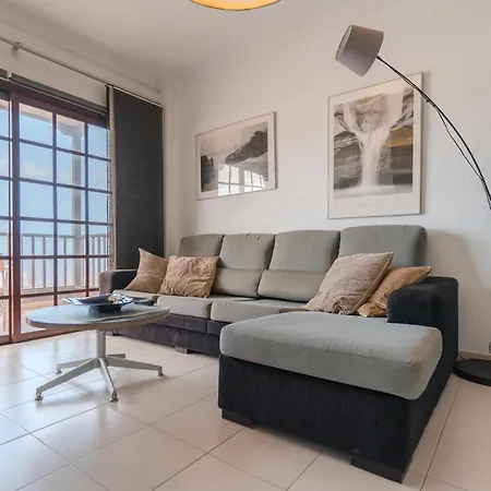 아파트 Zomero, Seaview & Wifi & Pool