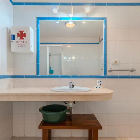 Zomero, Seaview & Wifi & Pool 코스타델실렌시오